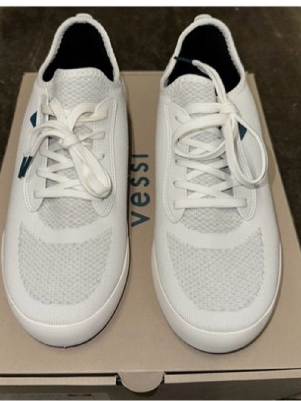 Vessi Men’s Weekend Sneaker Marble White Waterproof 10 lace up New in box
